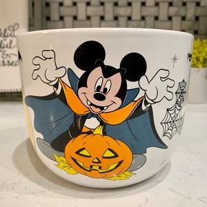 Disney Halloween Mickey and Minnie bowl.